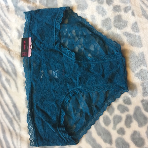 Ladies underware - Picture 1 of 1